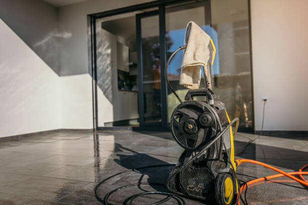 Best Rust Removal  in Long Beach, NY